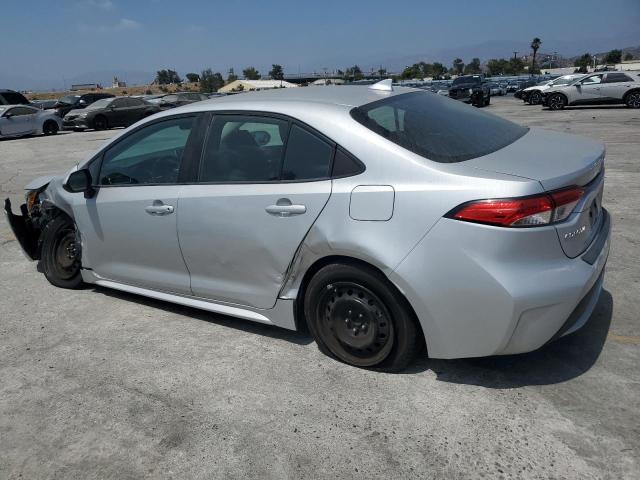 5YFEPRAE7LP049450 - 2020 TOYOTA COROLLA LE 银色 照片 2