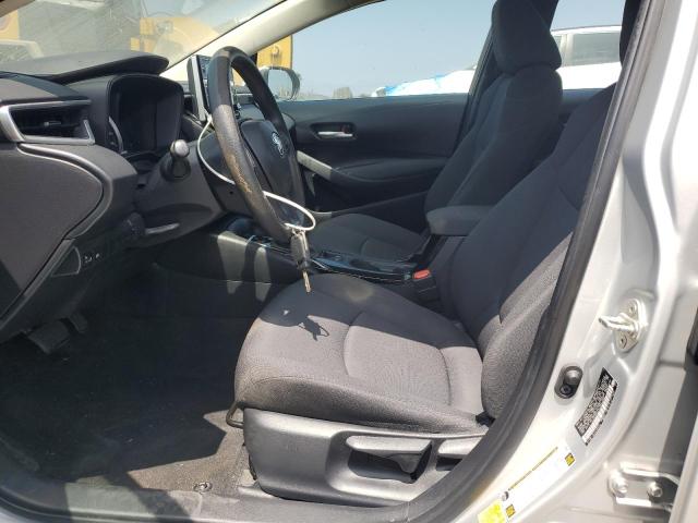 5YFEPRAE7LP049450 - 2020 TOYOTA COROLLA LE 银色 照片 7