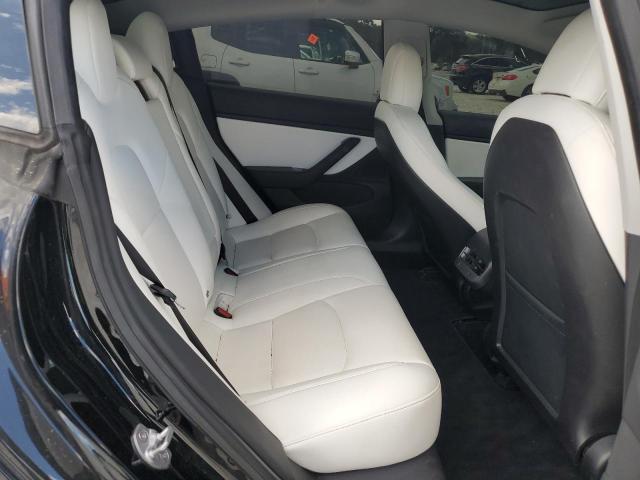 5YJ3E1EB3JF147527 - 2018 TESLA MODEL 3 Чорний фото 10