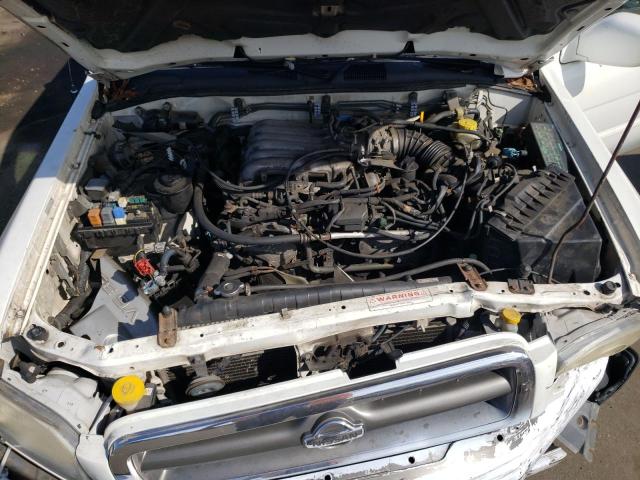 JN8DR09Y21W614812 - 2001 NISSAN PATHFINDER LE 白色 照片 11