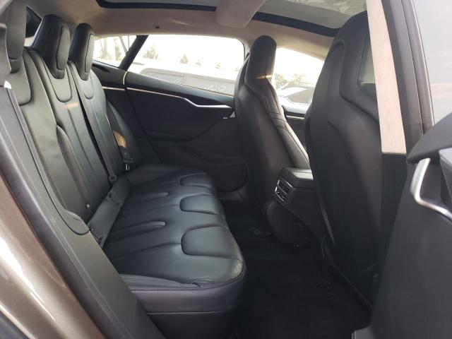 5YJSA1E29GF124169 - 2016 TESLA MODEL S أسمر صورة 10