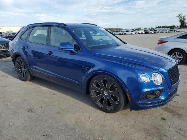 SJAAM2ZV1LC029806 - 2020 BENTLEY BENTAYGA BLUE photo 4