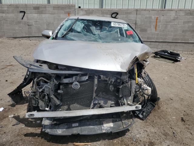 JTDKARFP6H3066481 - 2017 TOYOTA PRIUS PRIM Beige Foto 5