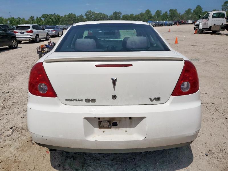 1G2ZG58N874202897 - 2007 PONTIAC G6 BASE WHITE photo 6