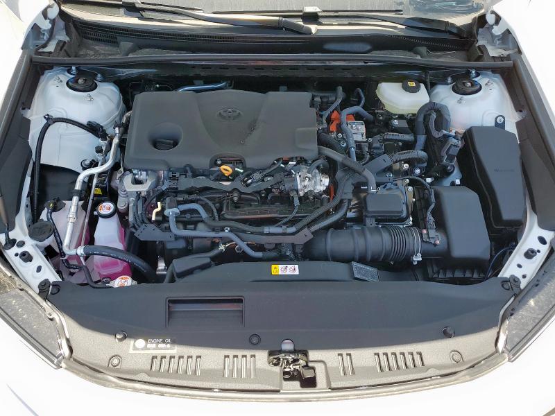 4T1DAACK4SU173013 - 2025 TOYOTA CAMRY XSE 白色 照片 11