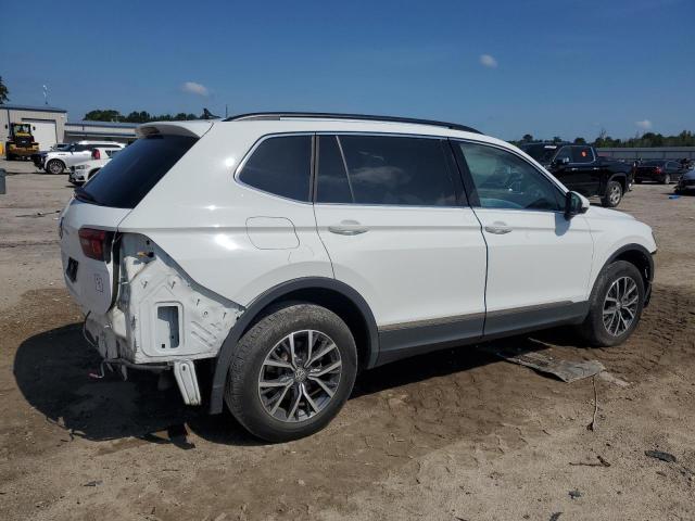 3VV3B7AX4LM182719 - 2020 VOLKSWAGEN TIGUAN SE Белый фото 3