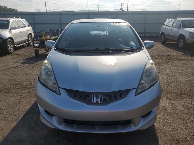 JHMGE8H5XBC015149 - 2011 HONDA FIT SPORT 银色 照片 5