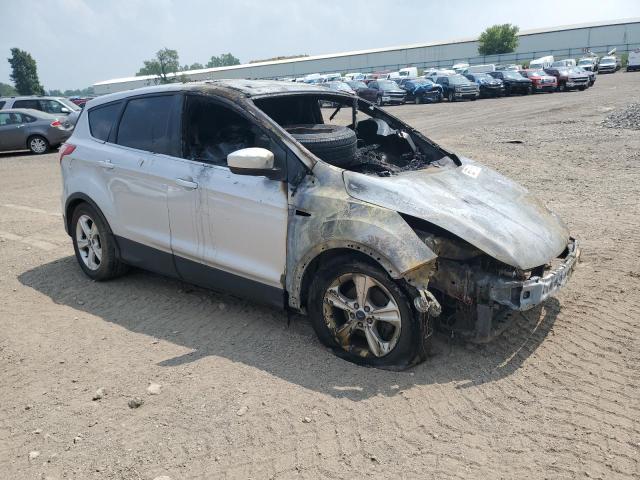 1FMCU0GX6DUD35875 - 2013 FORD ESCAPE SE SILVER photo 4