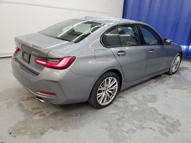 3MW69FF01P8D19477 - 2023 BMW 330I GRAY photo 3