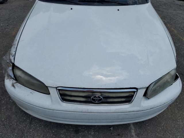4T1BG22K5WU229012 - 1998 TOYOTA CAMRY CE WHITE photo 11
