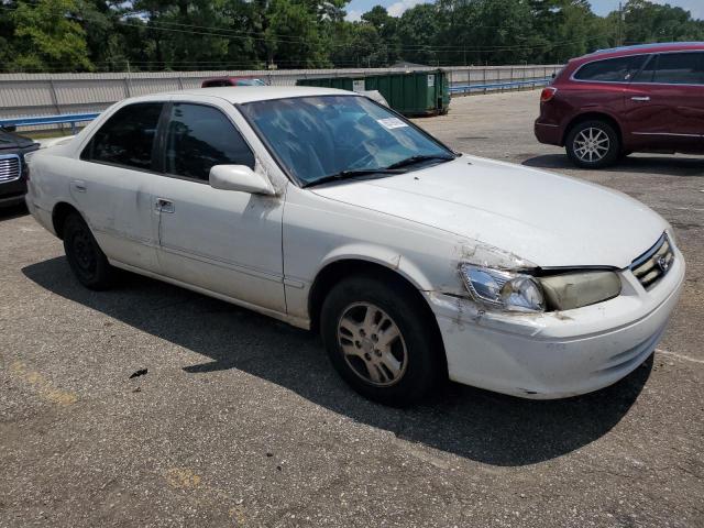 4T1BG22K5WU229012 - 1998 TOYOTA CAMRY CE WHITE photo 4
