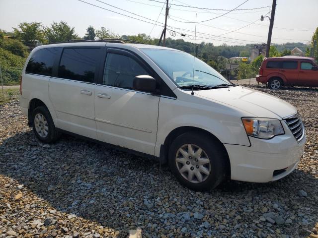 2A4RR4DE7AR109860 - 2010 CHRYSLER TOWN & COU LX WHITE photo 4