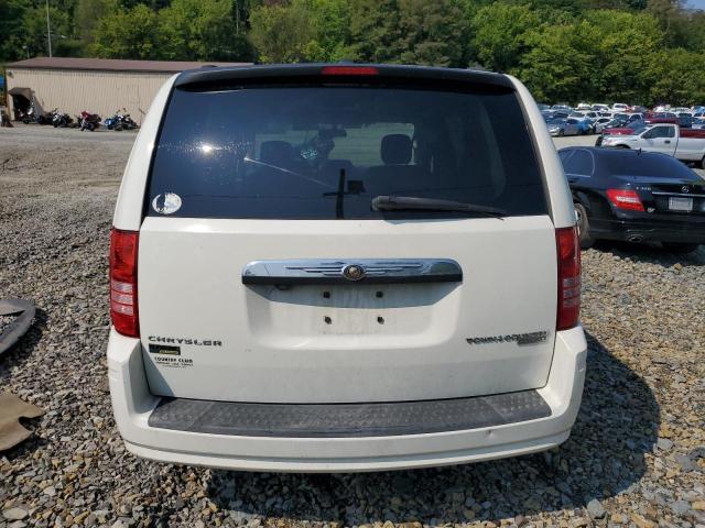 2A4RR4DE7AR109860 - 2010 CHRYSLER TOWN & COU LX WHITE photo 6