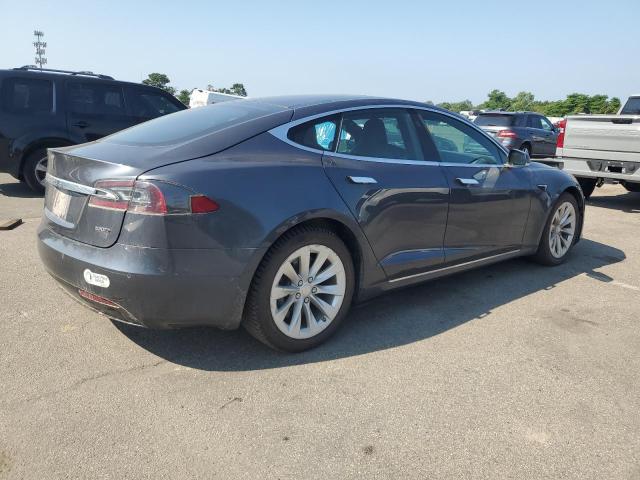 5YJSA1E20HF185170 - 2017 TESLA MODEL S ნაცრისფერი ფოტო 3