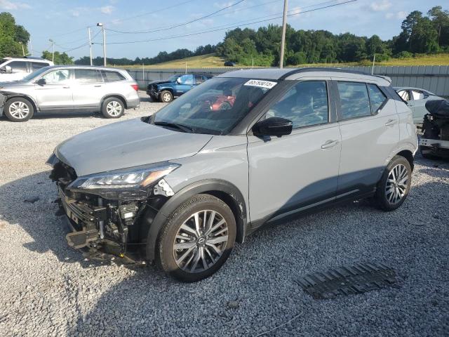 2024 NISSAN KICKS SR, null