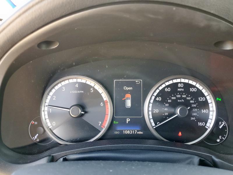 JTJYARBZ2J2113824 - 2018 LEXUS NX 300 BASE Белый фото 9