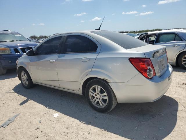 1G1JA5SH8C4120099 - 2012 CHEVROLET SONIC LS 银色 照片 2