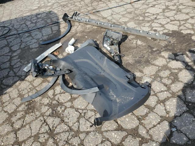 1FMCU9GD2KUB14216 - 2019 FORD ESCAPE SE ნაცრისფერი ფოტო 13