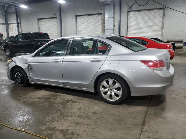 1HGCP26898A144350 - 2008 HONDA ACCORD EXL SILVER photo 2