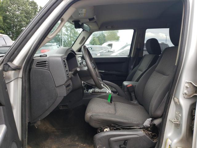 1J8HG48N38C202730 - 2008 JEEP COMMANDER SPORT Silber Foto 7