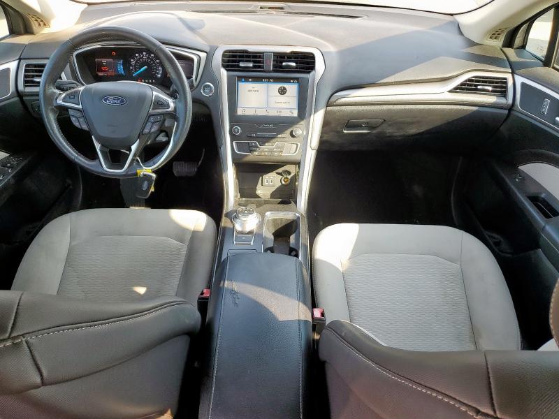 3FA6P0HD8KR108209 - 2019 FORD FUSION SE 石墨色 照片 8