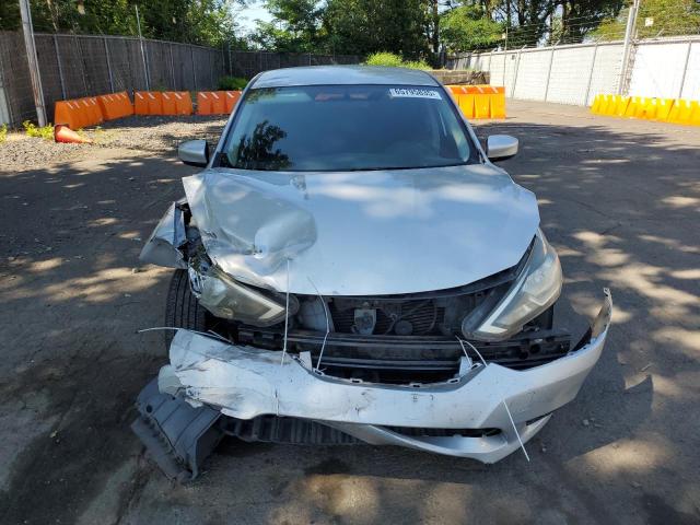 3N1AB7AP2HL635564 - 2017 NISSAN SENTRA S 银色 照片 5