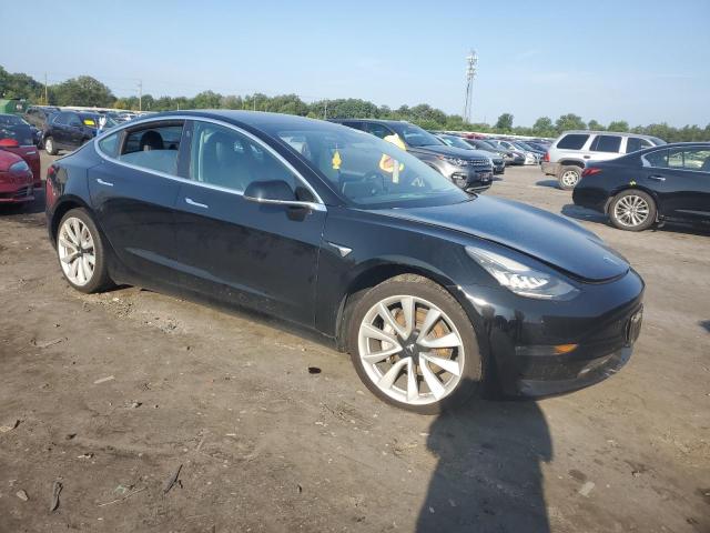 5YJ3E1EB0JF170425 - 2018 TESLA MODEL 3 Qara foto 4