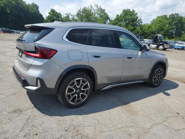 WBX73EF02R5Z67917 - 2024 BMW X1 XDRIVE28I SILVER photo 3