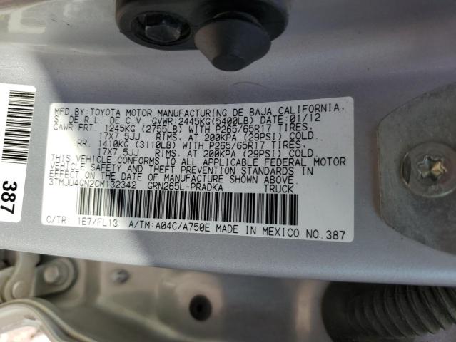 3TMJU4GN2CM132342 - 2012 TOYOTA TACOMA DOUBLE CAB PRERUNNER SILVER photo 12