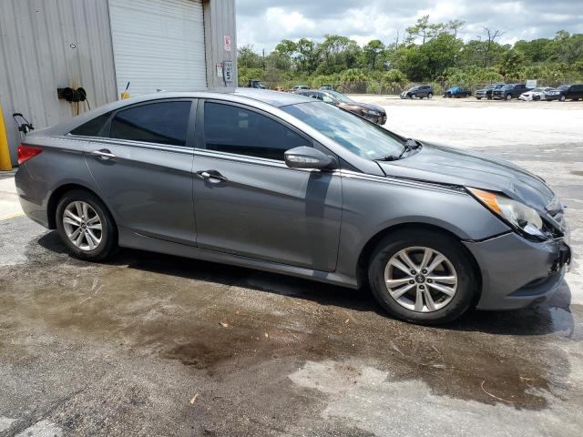 5NPEB4AC8EH845897 - 2014 HYUNDAI SONATA GLS GRAY photo 4