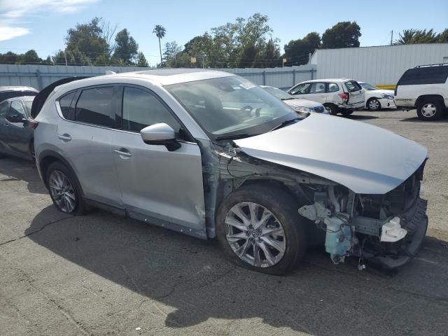 JM3KFADM0K1544268 - 2019 MAZDA CX-5 GRAND TOURING SILVER photo 4