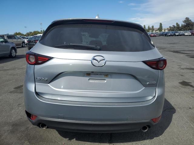 JM3KFADM0K1544268 - 2019 MAZDA CX-5 GRAND TOURING SILVER photo 6