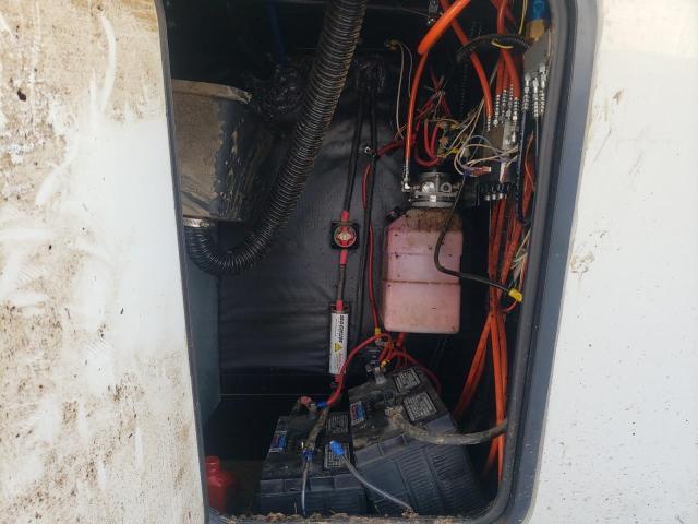 4YDF38122M4700808 - 2021 KEYSTONE MONTANA TWO TONE photo 8