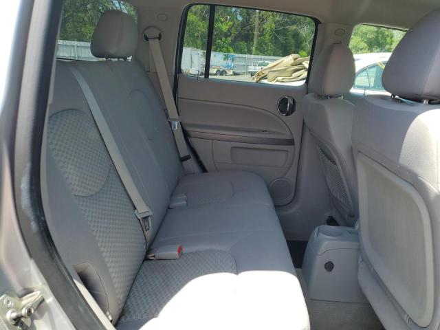 3GNBAADB2AS512318 - 2010 CHEVROLET HHR LS 银色 照片 10