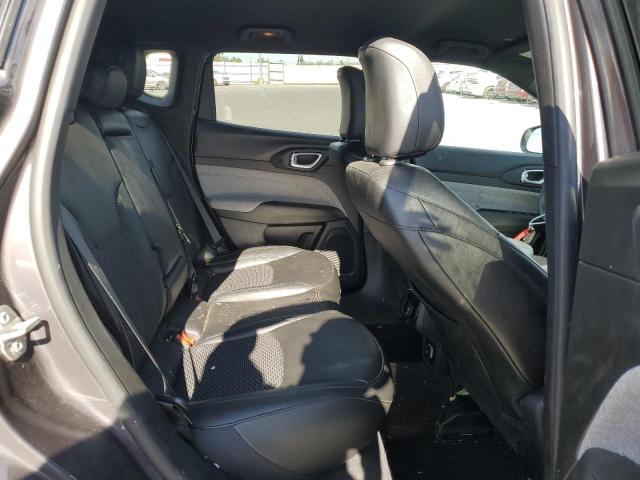 3C4NJDBNXRT121380 - 2024 JEEP COMPASS LATITUDE Gris foto 11