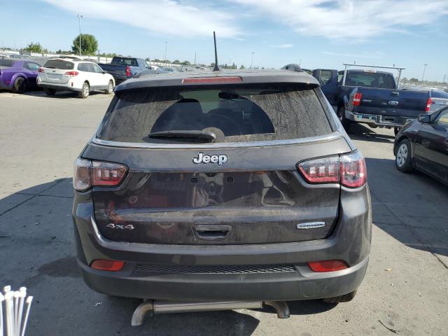 3C4NJDBNXRT121380 - 2024 JEEP COMPASS LATITUDE Gris foto 6