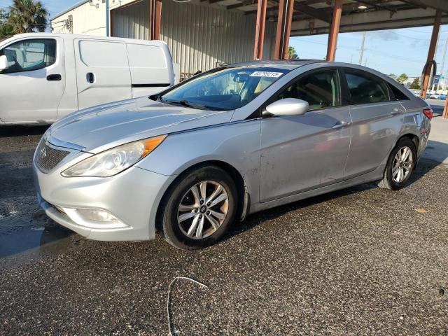 2013 HYUNDAI SONATA GLS, null