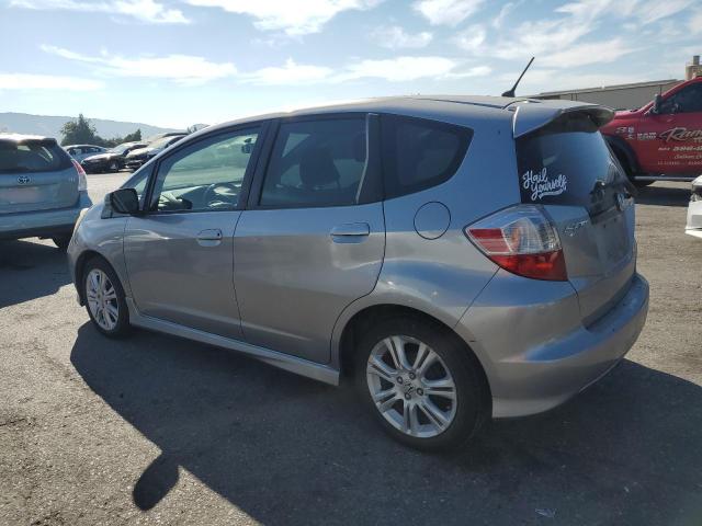 JHMGE8H44AC011023 - 2010 HONDA FIT SPORT GRAY photo 2