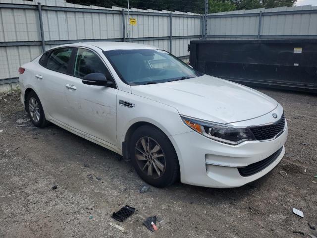 KNAGT4L38G5070956 - 2016 KIA OPTIMA LX WHITE photo 4