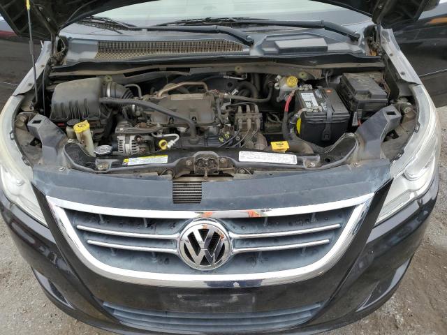 2V4RW3D11AR268272 - 2010 VOLKSWAGEN ROUTAN SE BLACK photo 12