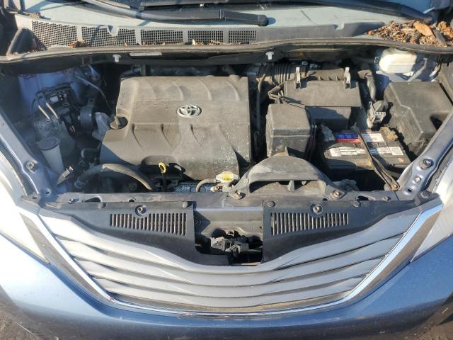 5TDDK3DC4DS066975 - 2013 TOYOTA SIENNA XLE BLUE photo 12