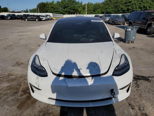 5YJ3E1EB0LF647678 - 2020 TESLA MODEL 3 白色 照片 5