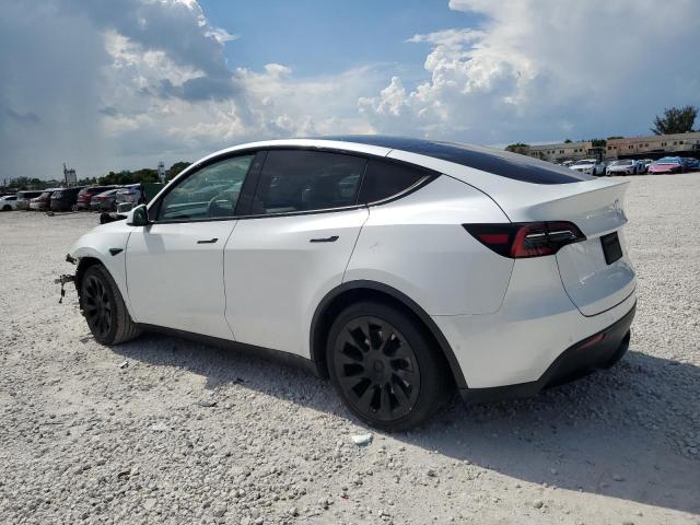5YJYGAEE2MF187287 - 2021 TESLA MODEL Y WHITE photo 2