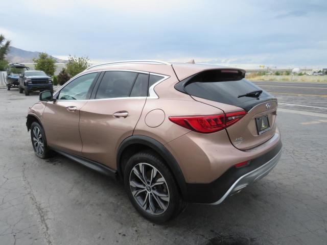 SJKCH5CR6HA023217 - 2017 INFINITI QX30 BASE PINK photo 4