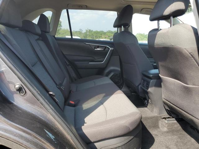 4T3RWRFV0SU186909 - 2025 TOYOTA RAV4 XLE 灰色 照片 11