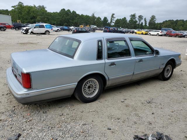 1LNLM82W1VY612178 - 1997 LINCOLN TOWN CAR SIGNATURE BLUE photo 3