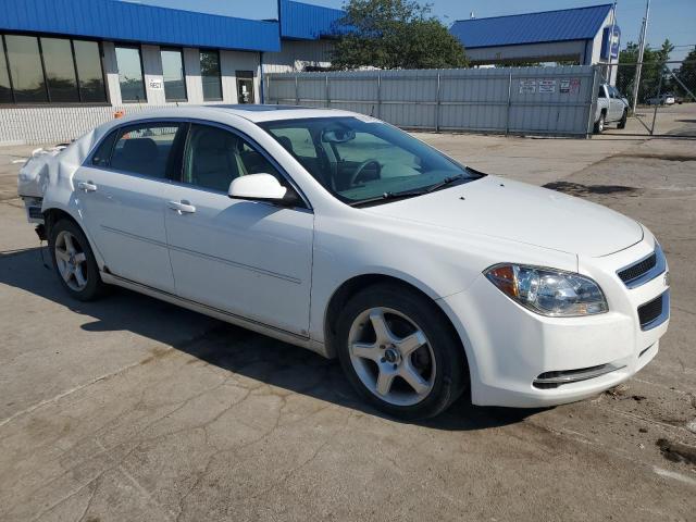 1G1ZJ57B99F247447 - 2009 CHEVROLET MALIBU 2LT WHITE photo 4