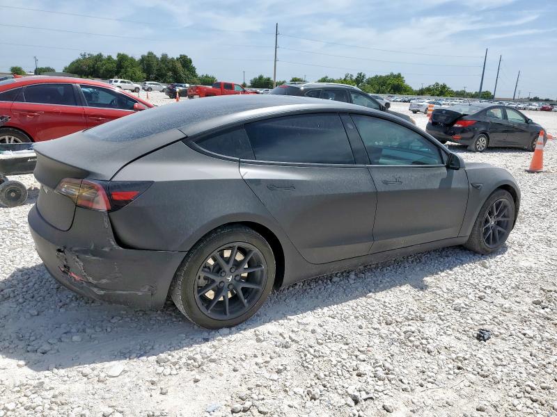 5YJ3E1EB7NF262606 - 2022 TESLA MODEL 3 BLACK photo 3