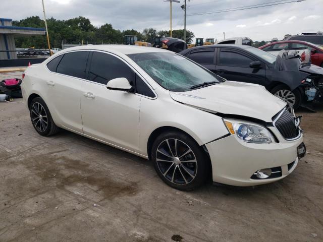 1G4PW5SK5G4141511 - 2016 BUICK VERANO SPORT TOURING WHITE photo 4