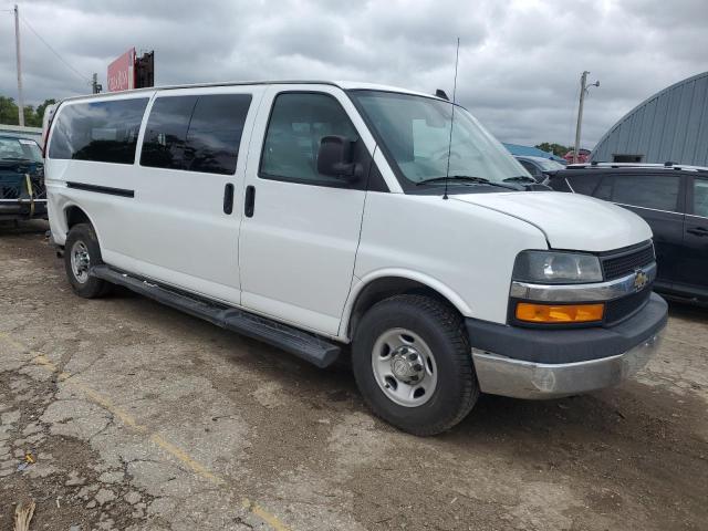 1GAZGPFG8L1170839 - 2020 CHEVROLET EXPRESS G3 LT WHITE photo 4